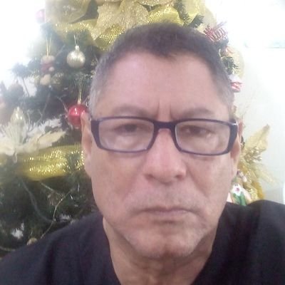 rubench42215839's profile picture. 