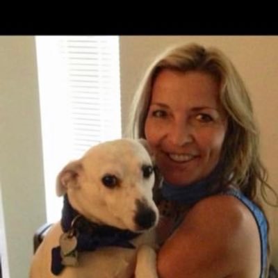 kellyellie77's profile picture. 