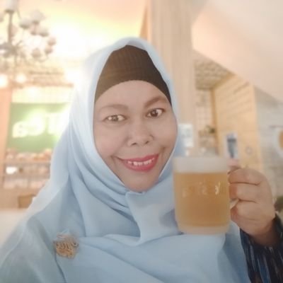 titiesurya's profile picture. Akupunkturist, writer, editor freelance, translator, and ghost writer.