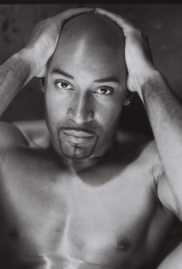 reauxmallice's profile picture. Edgy sound that walks boldly into the world of Pop, Funk and Rock. Romallice combines biting rock guitar with funk rhythms and Soul-influenced vocal