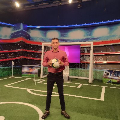 Periodista cubano. 
Licenciado por la Universidad de La Habana.
Vengo a Twitter a decir lo que pienso. Soy del @RCDEspanyol pésele a quien le pese.