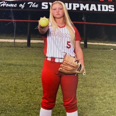 C / O 2024💫| Right Handed Pitcher/SecondBase | GPA: 3.9 | Region 1-AAAA Pitcher Of The Year | Email: @mallorylyons06@icloud.com