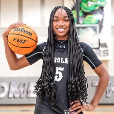 Kori Wimberly| 23’| 5’9 SG | FGB South Florida Runnin’ Rebels 17U IG: @koriwimberly_1 Email: koriwimberly07@gmail.com Coach: @sflrunninrebels #EvergladesHS