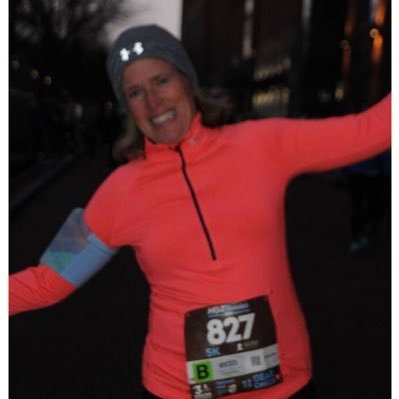 Erin Murphy Scott ~ 8th grade math/Algebra teacher~Follower of Lynchburg-Clay, Wilmington & The Ohio State University. Proud to be a Marine/farmer's daughter.