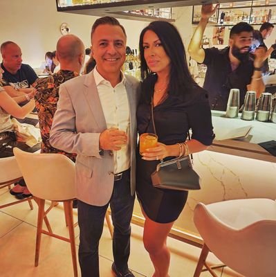 morfoula_bk's profile picture. Greek / Brooklyn / wife / mom
Principal Broker for my own business. proud 🇬🇷 🇺🇸