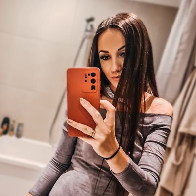 Tikai es un nedaudz ēdiens