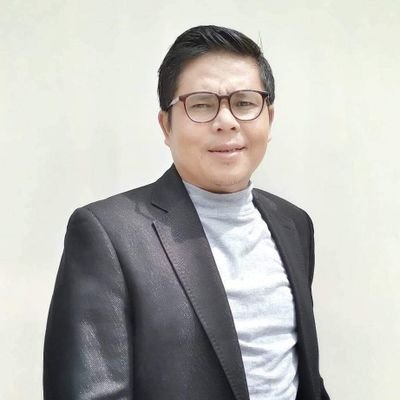 babansarbana's profile picture. Founder & CEO PT Rumah Tulis