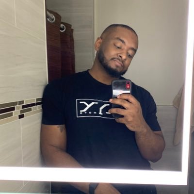 xTheGoodman_'s profile picture. 26. NYC | SD. Veteran. Gamer. Member of @RegimentGG. @Xbox Ambassador 💯😌👌🏾