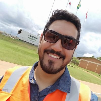 mrvcortes's profile picture. Boas vindas! Quem vier, onde vier, venha em paz.