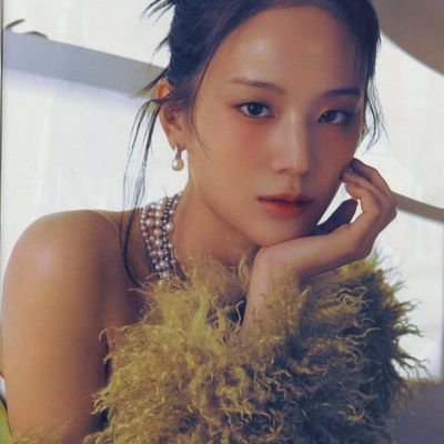 jyeoncasso's profile picture. #1 Jiwonator n Chaenger🐰🐿️