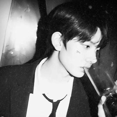 999azutq's profile picture. 🥊 ⟢ ฟอลก่อนเดมตอบไวกว่า มันไม่แจ้ง เตือน  ˚ ₊˚ 
꒷꒦  ꒰  ปั้มฟอล/ไลค์   ꒱ 🤙🏿🥋꒦꒷
 Rw #ค่าขนมพิ้เก้า Rw 2 #smoktinsz