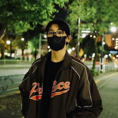 Roleplayer selective • 1996's ace born to beat carats heart walkin` with his catto eyes to steal your breath, SVT best rapper. Wonwoo dè Jeon is the name.
