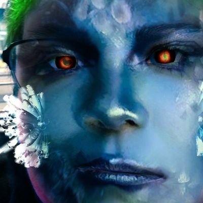 German Expat in Switzerland. Chronicall Warrior, Mother, Wife, the one with the pink wheelchair. Science fiction fan and hopefully much more :)
