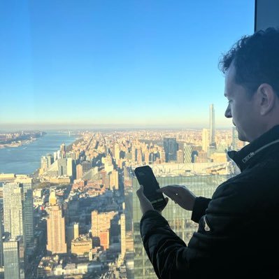 Entrepreneur, Full-Time Crypto Investor and Lifelong Learner. Born in Brazil and living around the world… 🇧🇷🇱🇷🇵🇹🇪🇺 #Dogecoin