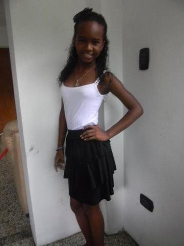 Seguime&tesigo;Mequereiconocermejor?Si,ok agregame
al FACEBOOK:Valentina Magdaniel Chaop