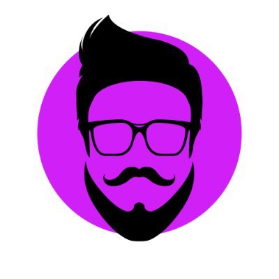 Joueur streamer barbu