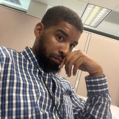 GuyInTheJacket's profile picture. Missing personal information….