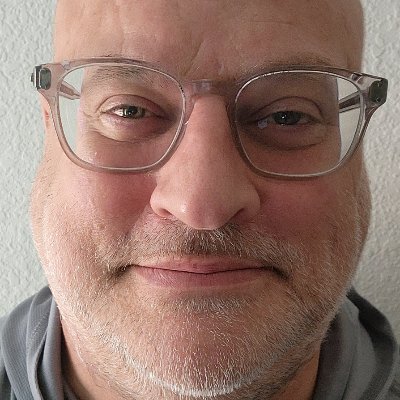 Ian Barker | https://t.co/LL0pFErca8 | Embarcadero Developer Advocate, British/American software developer, ex London now Dallas,Tx | Positive valence