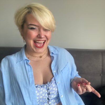 merijeynn's profile picture. gelirken bi ekmek, bi yoğurt al.kaymaksız.