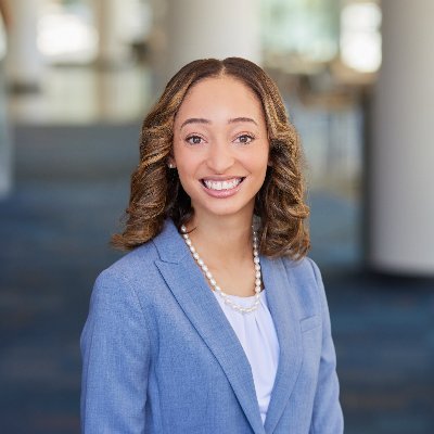 PGY-1 @BWH_BCH_MedPeds @TheBCRP @BrighamMedRes | @Dukemedschool | @UNC | Foodie, Health equity advocate, Travel enthusiast