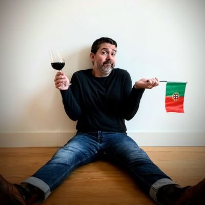 Cali wine pro and writer gone Portuguese.
Take your wine seriously... and not seriously.               
📷&🧵 @grapeguzzling