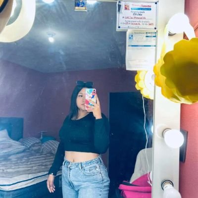 alexaadriano13's profile picture. 