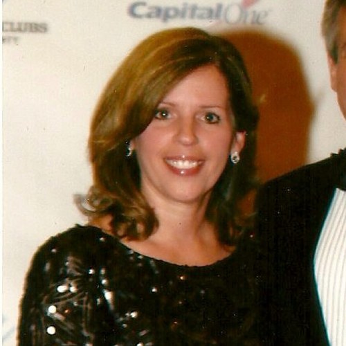 hollymt1228's profile picture. 