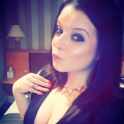 NaughtyWifeUK1's profile picture. Proud Cam Model on Streamate https://t.co/EDbZsA2ciV 💗✨️ 💋 Treat me here.. 👑 https://t.co/TxoFBP7txq ❤️
