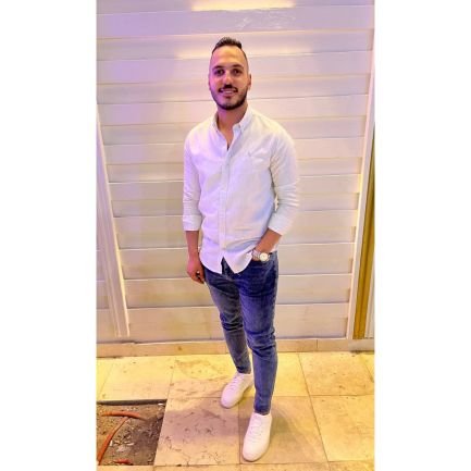 Mohamed01080232's profile picture. باش مدرس قد الدنيا 😂♥️🌍
 بعشق الأهلي لدرجه ان لو برشلونه وريال مدريد شغال فمعاد الاهلي وطنطا مثلا هتفرج عالاهلي ⚽🤣♥️