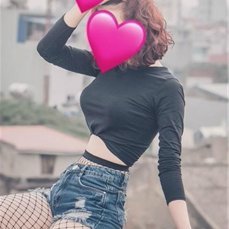 AMI72998238's profile picture. ひまー相手してほしい 24さいDカップ🥺 ネイリスト ふぉろしてね 返しきれない🥺フォローくれたひと優先💞