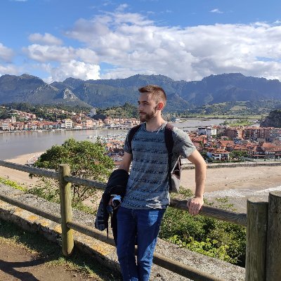 PhD Student in Materials Chemistry at Universidad Autónoma de Madrid (UAM). Currently researching on the design and catalysis of new organic materials.