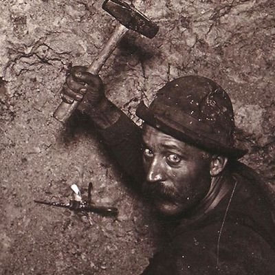 Northern California Gold Prospector and rather chill dude... by the way... LIBERALISM IS A MENTAL DISORDER... Go fucking panning. 3.3 k an ounce.