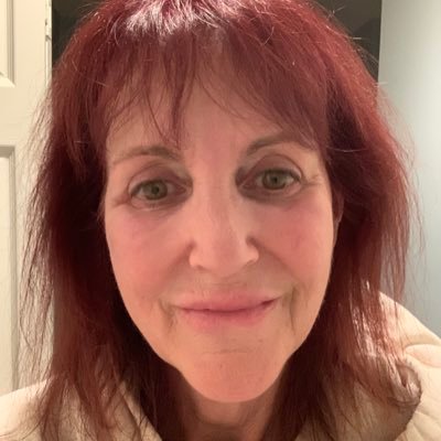 BonnieGayle17's profile picture. 