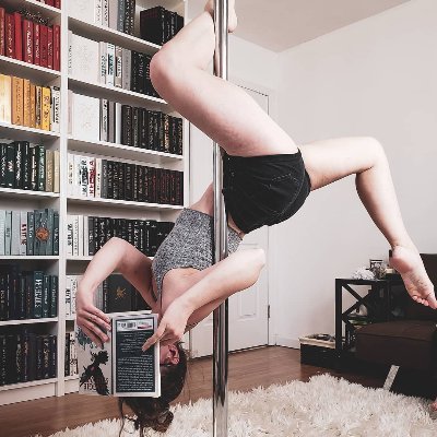 ya/adult fantasy romance author. ✨ #pitchwars '21 alum. aerialist. morally gray or bust. rep: @LanahanCole at @seymouragency