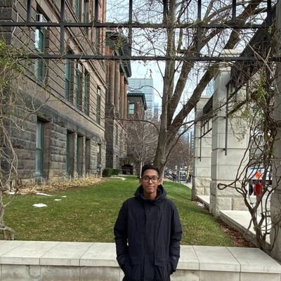 Vishnu_Armoogam's profile picture. Error 404: Bio Not Found 👾