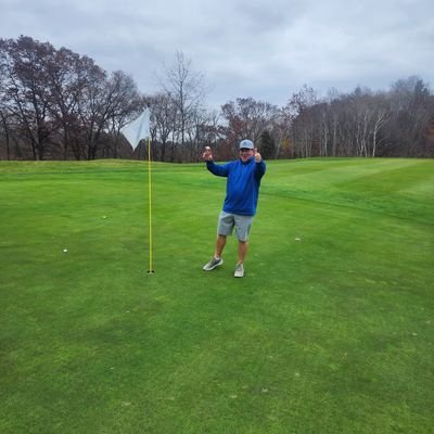 Golfnut, number geek and owner of Center Cut Golf Travel @CenterCutGolfer.  Love to play new courses but nothing will top Ireland IMO.  In search of Ace #6!