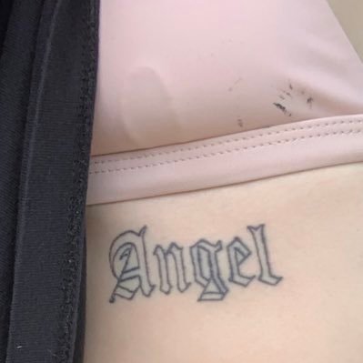 evabxbi's profile picture. hi ,, i’m Eva🦋 you hold the choice to be a good person✨🪐 I like astrology