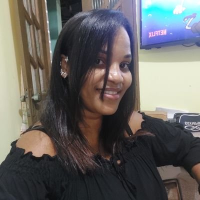 Aproveite cada minuto. Porque o tempo ñ volta. O que volta é a vontade de voltar no tempo. ..