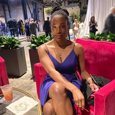 ash_caks's profile picture. 