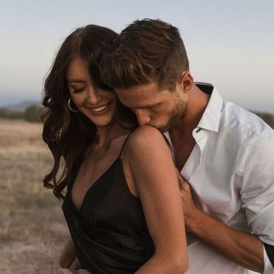 25// Tobby// Hermano de Venecia ♥️// Rol libre// En una relación con una preciosa mujer ❤️🩹