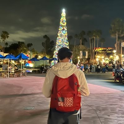 Wursterr's profile picture. 19 🐲 Use code wurst for Fortnite | Personality is my Jeep