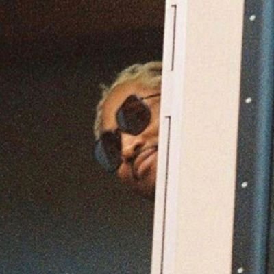 mikael__r's profile picture. torontoronto