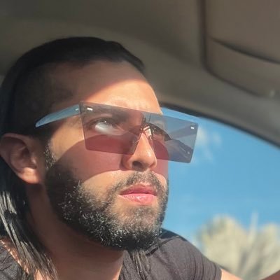 R_Davidgc's profile picture. • Investor • | CEO• Host & Founder @LincolnBteam #web3 | ChryptoEnthusiastic |Catholic Christian