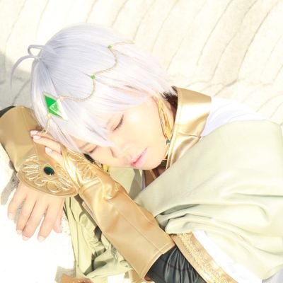 ほぼコスプレ。20↑、低身長レイヤー(ほぼ男装)、とうらぶ、i7、FGO、特撮いろいろ。重加工マンの鼻炎持ち。
 出没地:今はお休み中 お別れブロ解で
グッズ垢@goods_gaku、版権・創作垢@gaku_sosaku05