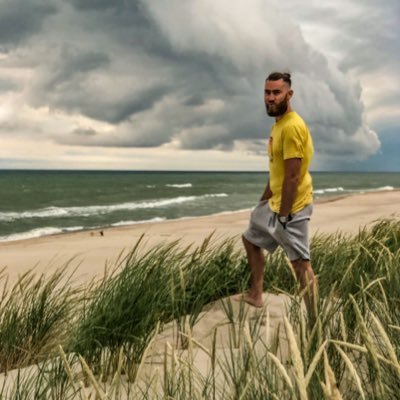 sascha_che's profile picture. 