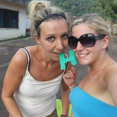 evamills110's profile picture. 