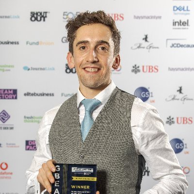 Half of musical duo and co-founder and MD of @EvidenceInEdu. Runner and sportist; fan of @SunderlandAFC for my sins. GBEA Young Entrepreneur of the Year 22.