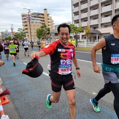 趣味のマラソンを楽しみ、いい汗流した後の美味しい酒飲む瞬間を楽しめる人生を送りたいです(^-^)
https://t.co/ZVdQPrllE3…