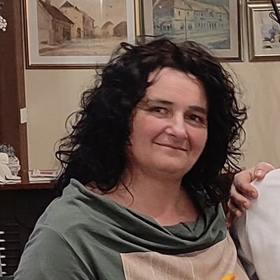 I am a primary school teacher. My students are 6-10 years old.
Scientix Ambassador, MIEE
