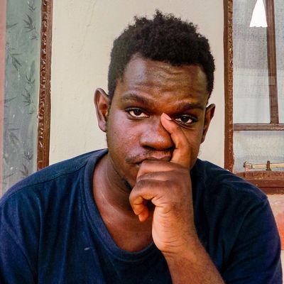My name is Lweendo Kalonga

Full-time Weeb| Anime lover| Poet| Digital and Visual Artist| Illustrator| Photographer| Christian| Brother| Son | Proud Zambian